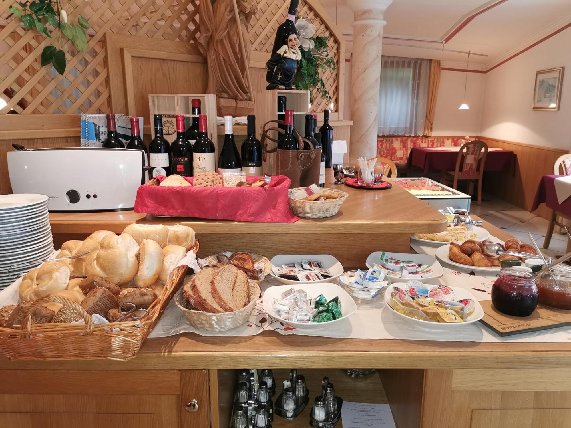 Hotel Akelei بَرونيكو المظهر الخارجي الصورة
