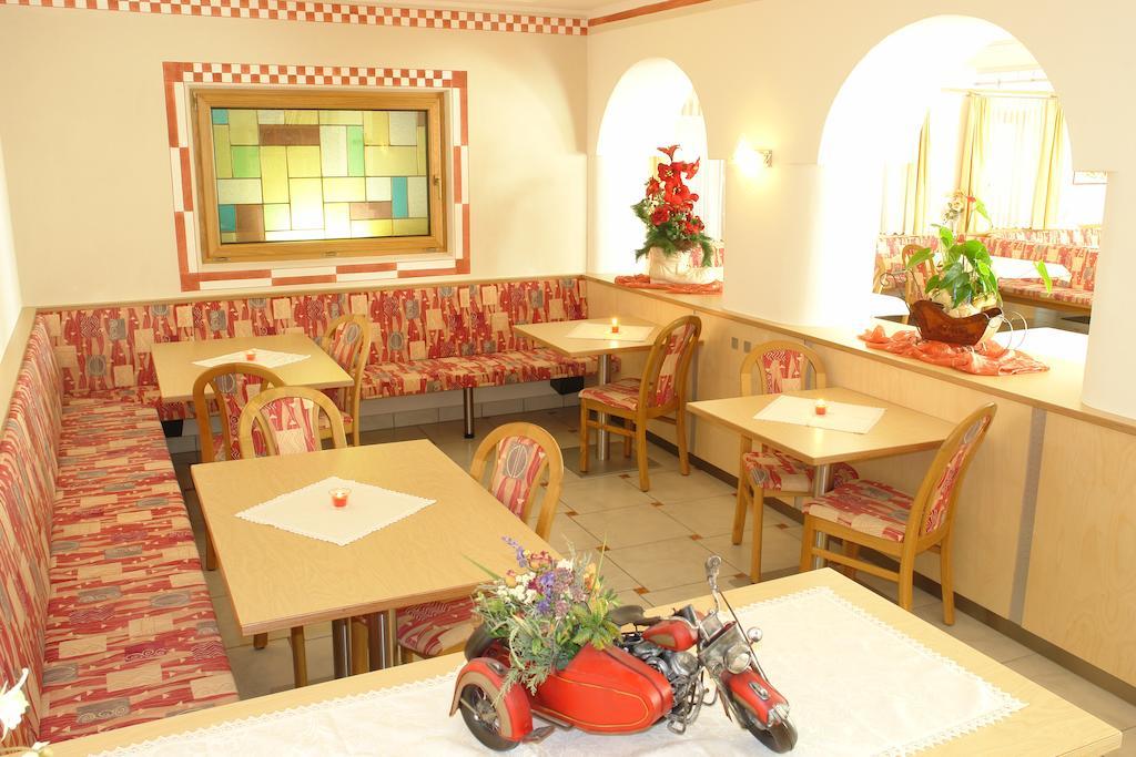 Hotel Akelei بَرونيكو المظهر الخارجي الصورة